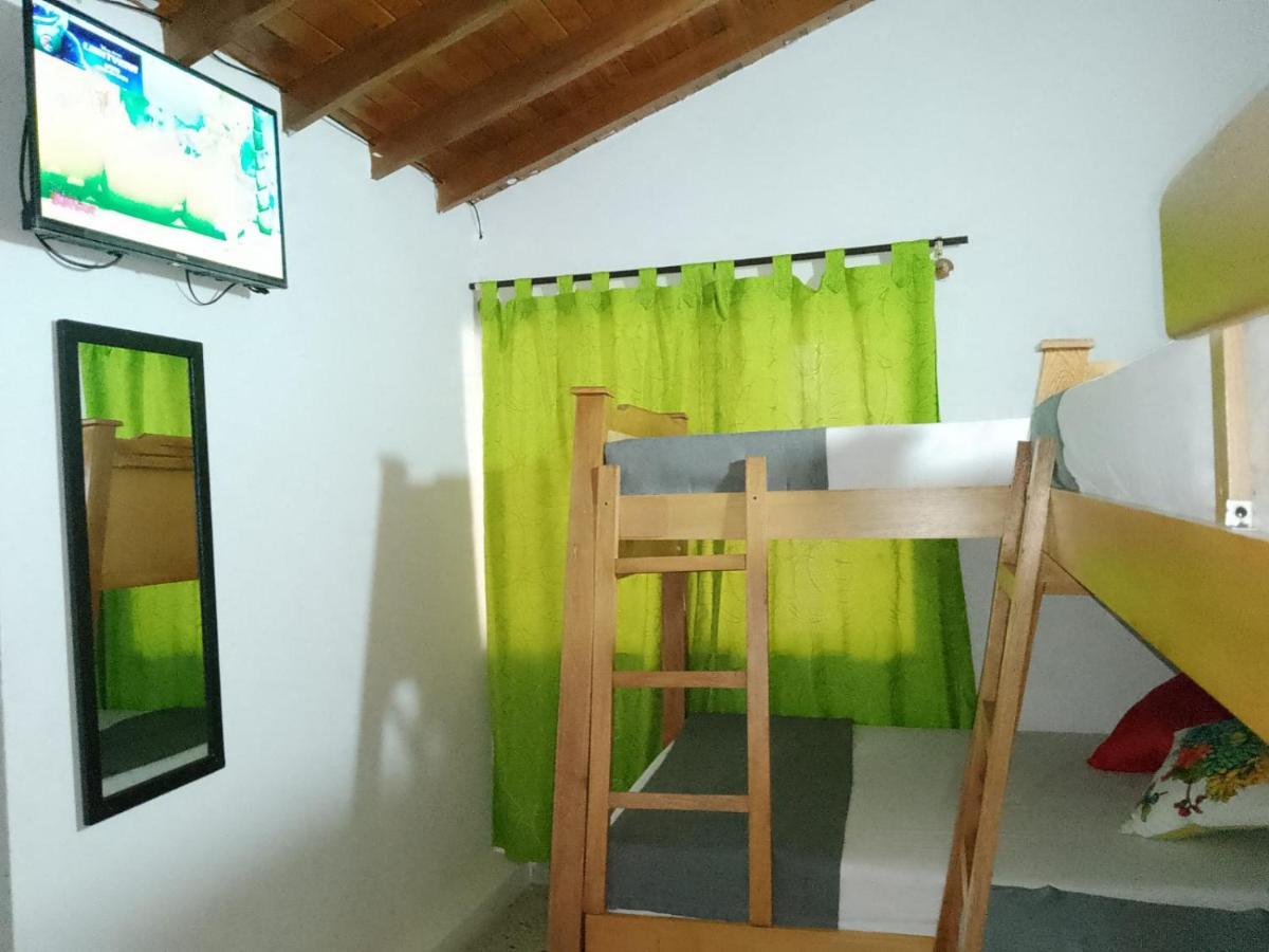 Hotel Villa กัวตาเป ภายนอก รูปภาพ