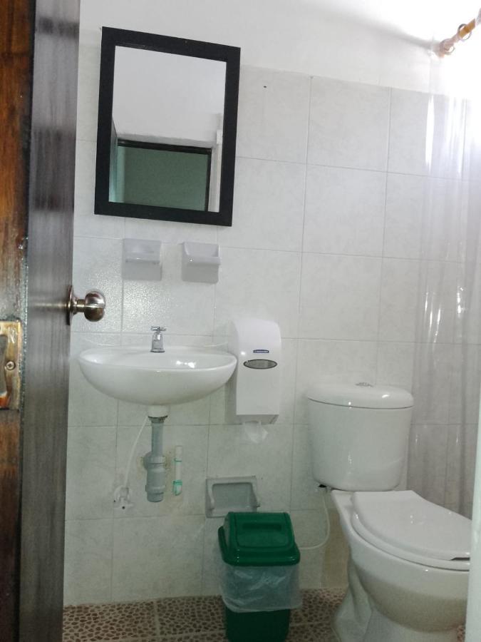 Hotel Villa กัวตาเป ภายนอก รูปภาพ
