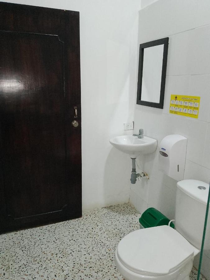 Hotel Villa กัวตาเป ภายนอก รูปภาพ