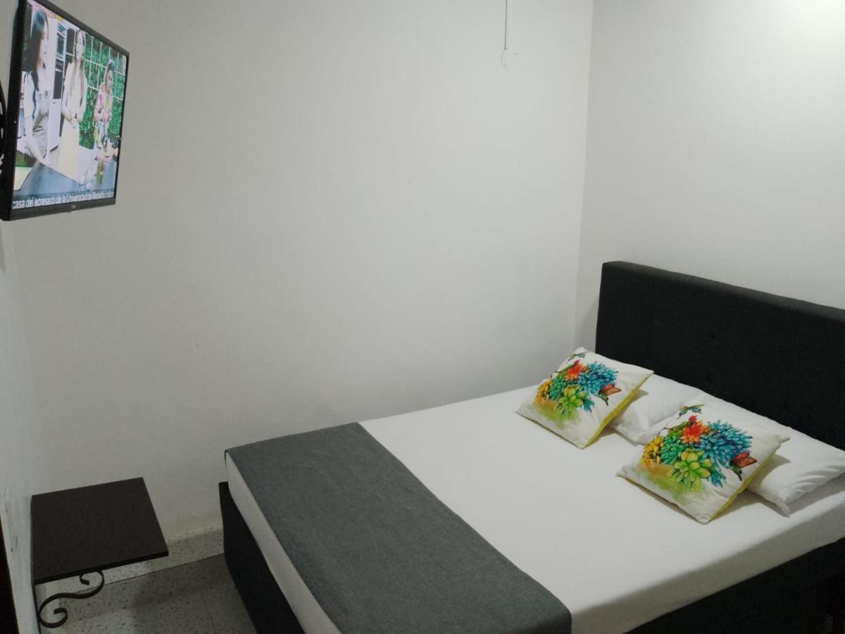 Hotel Villa กัวตาเป ภายนอก รูปภาพ