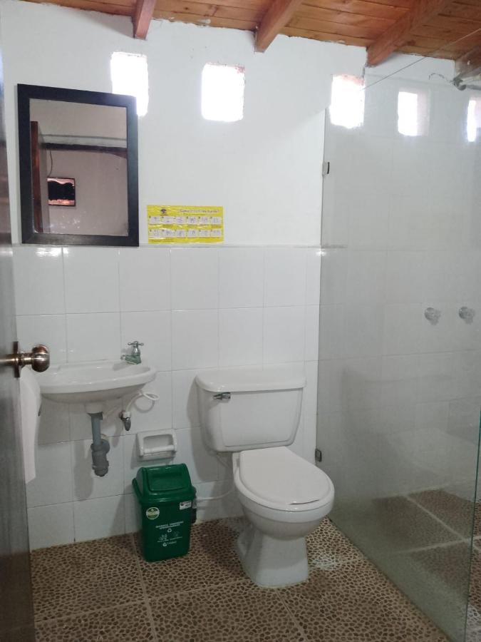 Hotel Villa กัวตาเป ภายนอก รูปภาพ