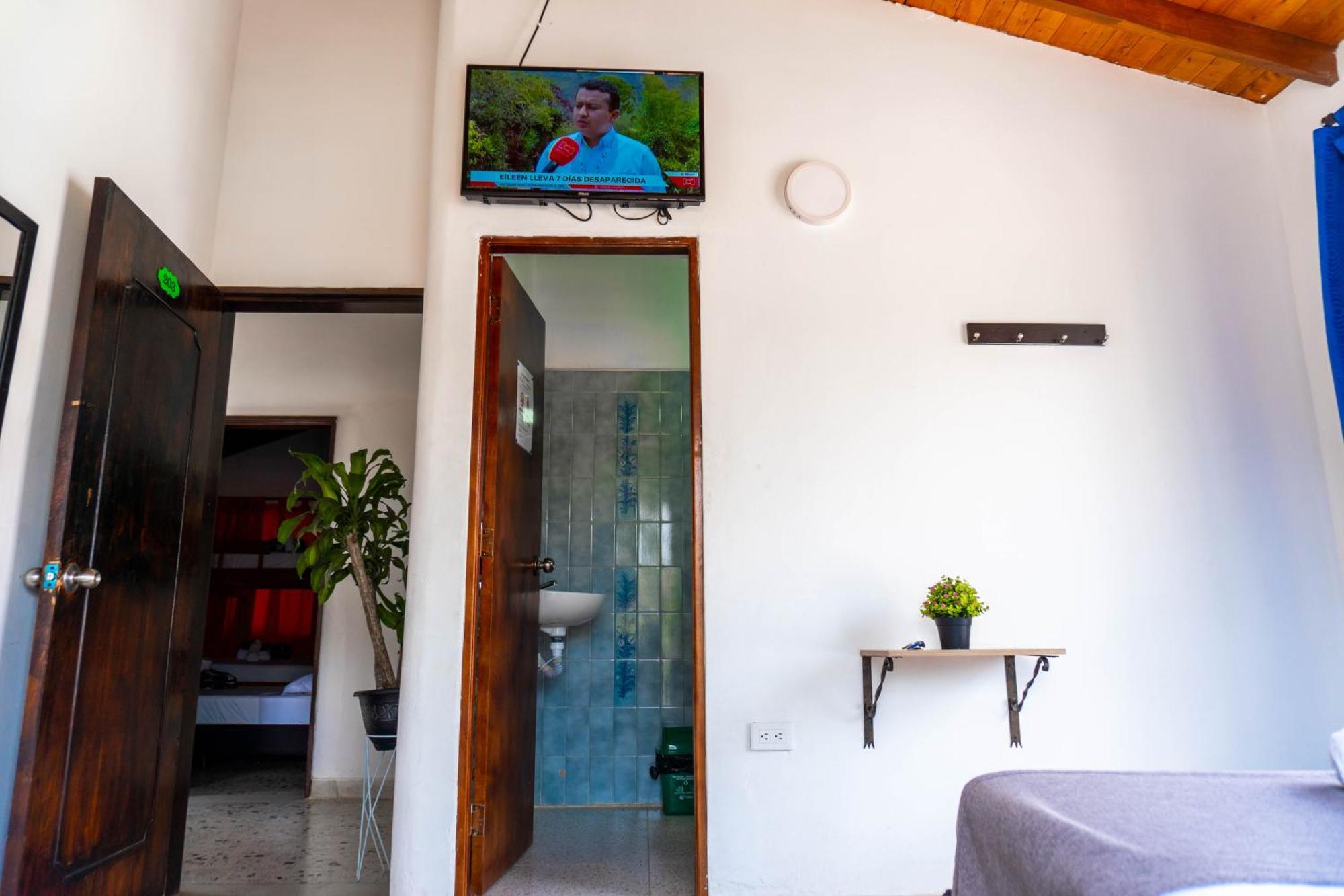 Hotel Villa กัวตาเป ภายนอก รูปภาพ